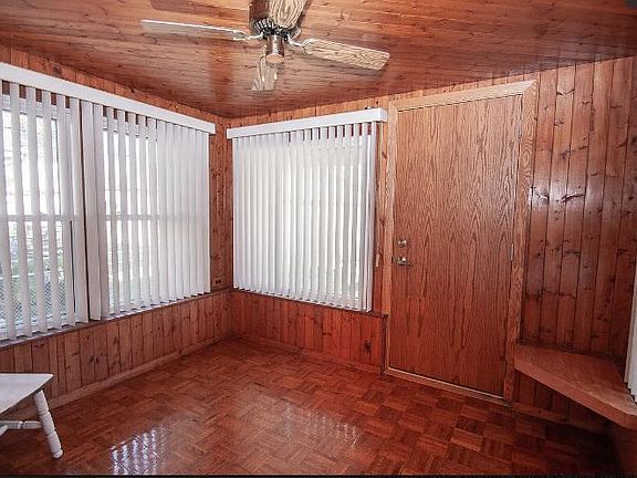 5th image of 5701 N Oketo Ave