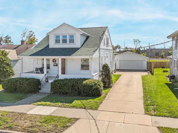 635 5th St, Menasha, WI 54952