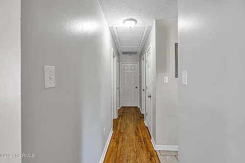 901 River St Photo 1