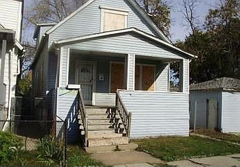 2nd image of 106 W 116th St