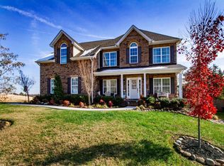 6100 E McMillan Creek Dr, Knoxville, TN 37924