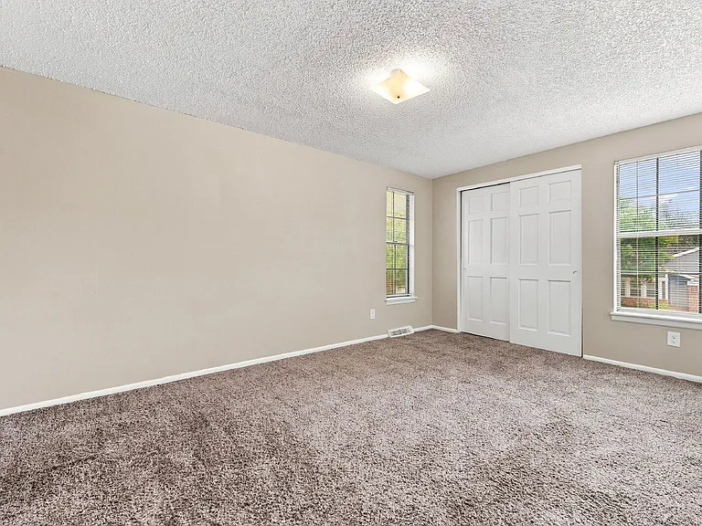 7986 S Vincennes Way — Photo 16