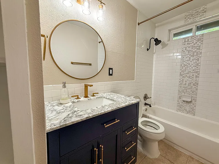 7107 Cherry Meadow Dr — Photo 11