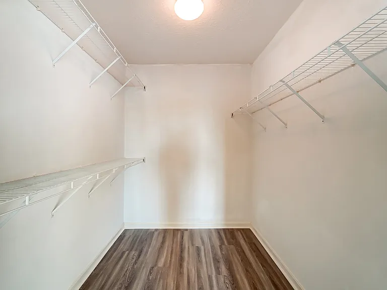 6721 Bedington Ln — Photo 27