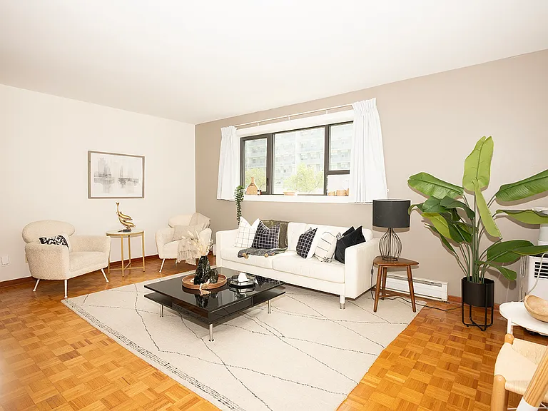 1051 Taylor Ave — Photo 3