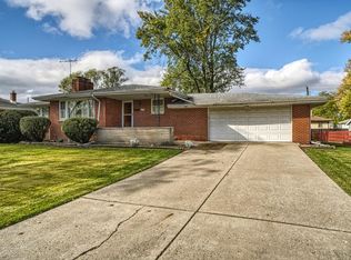 824 N Lafayette St, Griffith, IN 46319