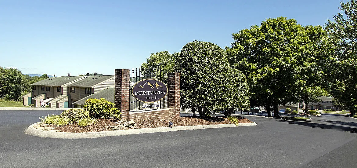 Mountainview Villas Apartments — Photo 1
