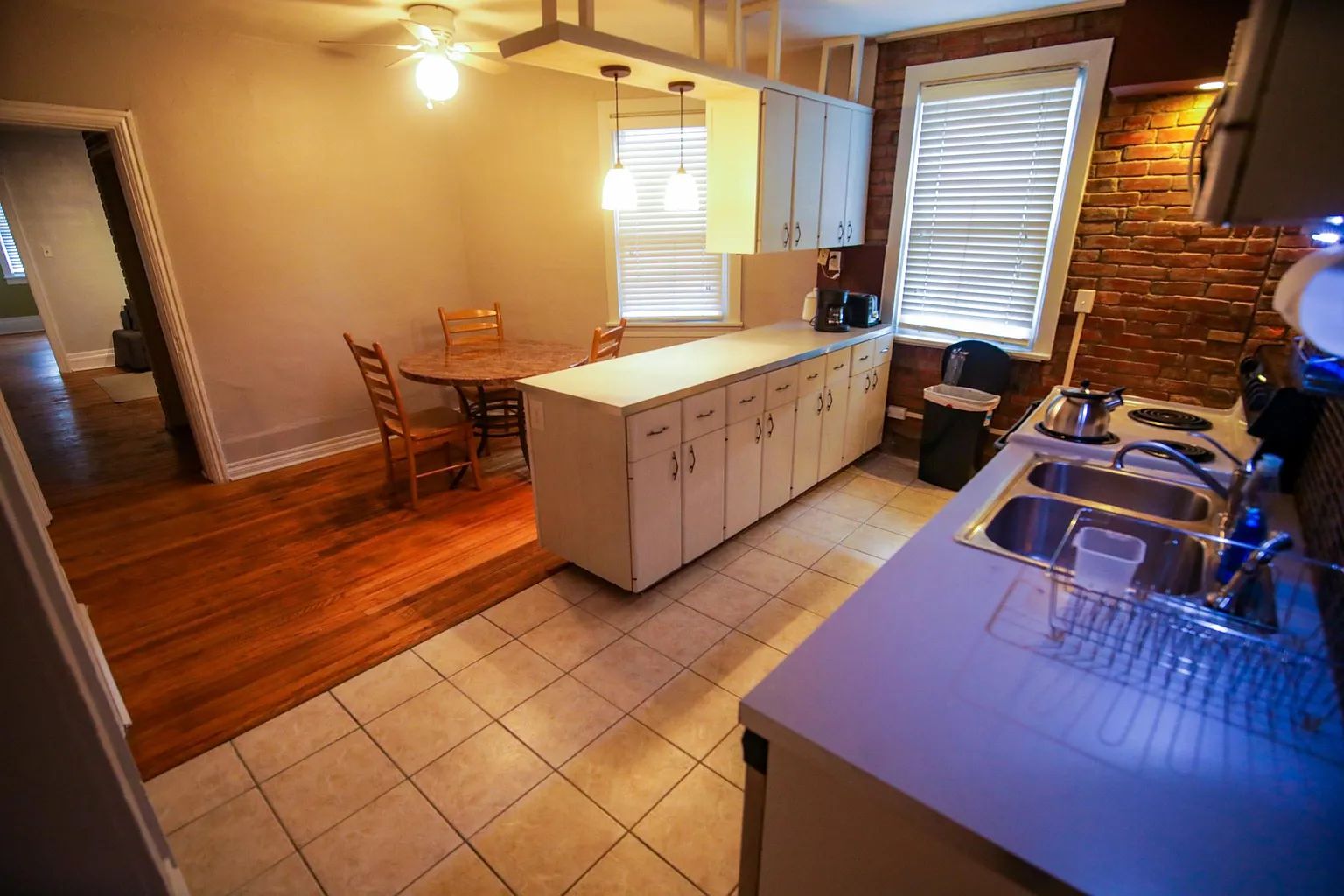 104 S 13th St Floor 2 photo 1