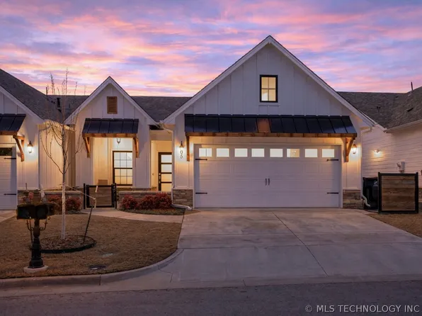 1905 W Huntsville Pl, Broken Arrow, OK 74011