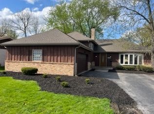 1154 E 172nd St, South Holland, IL 60473