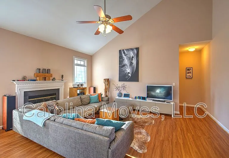 512 S Orchard Farms Ave — Photo 8