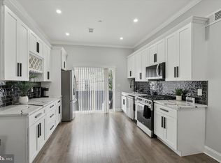 2248 Earp St, Philadelphia, PA 19146