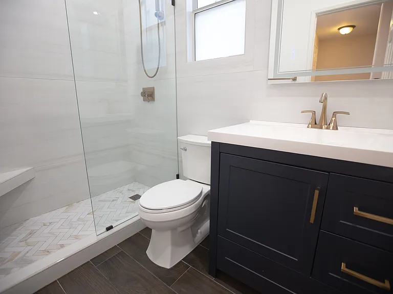 11638 Caldy Ave — Photo 7