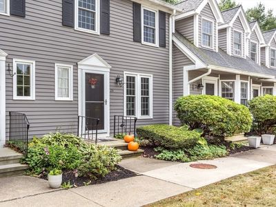 23 Country Village Way UNIT 23, Millis, MA, 02054