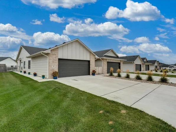 436 W Long Path Ct, Goddard, KS 67052