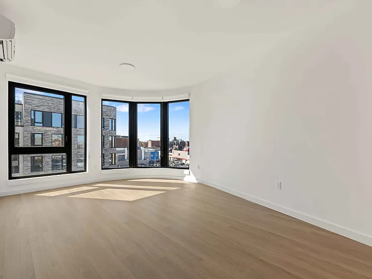 2201 Beverley Rd #620A — Photo 3