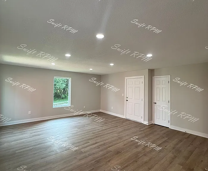 1038 Oakland Ave #1 — Photo 3
