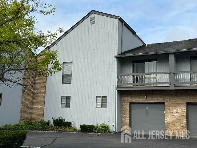 2 bed, 2.5 bath, $2,850 — Photo 3