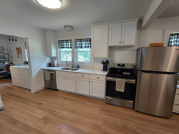 5th image of 302 Mulberry St