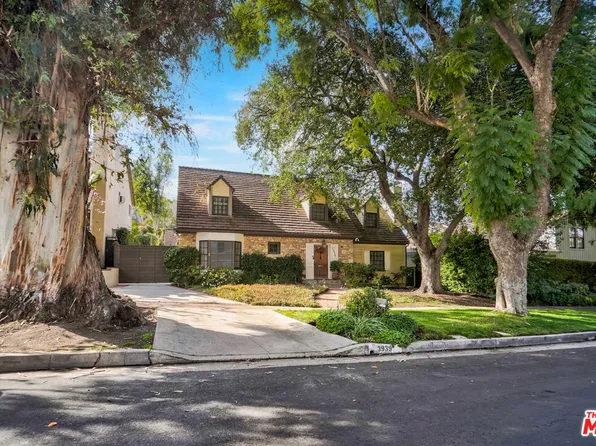 3939 Dixie Canyon Ave, Sherman Oaks, CA 91423