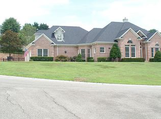 106 Lakeview Pl, Clinton, TN 37716