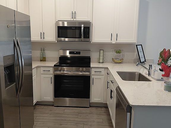 2nd image of 4911 SW 81st Loop