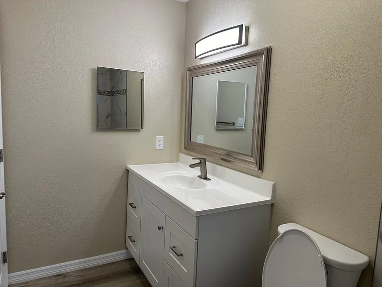 1 Manor Ct #B — Photo 18