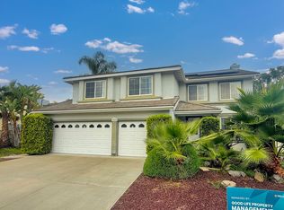 1872 Autumn Ln, Vista, CA 92084