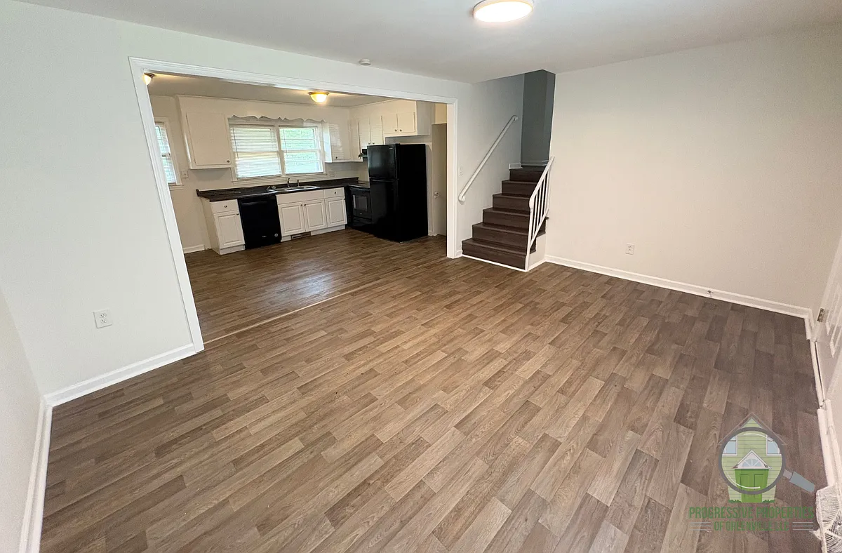 203 Daisy Drive - 1 — Photo 2
