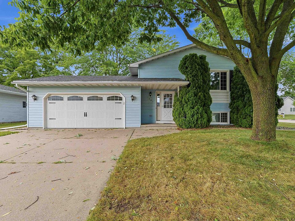 1st image of 1805 Orchard Ln