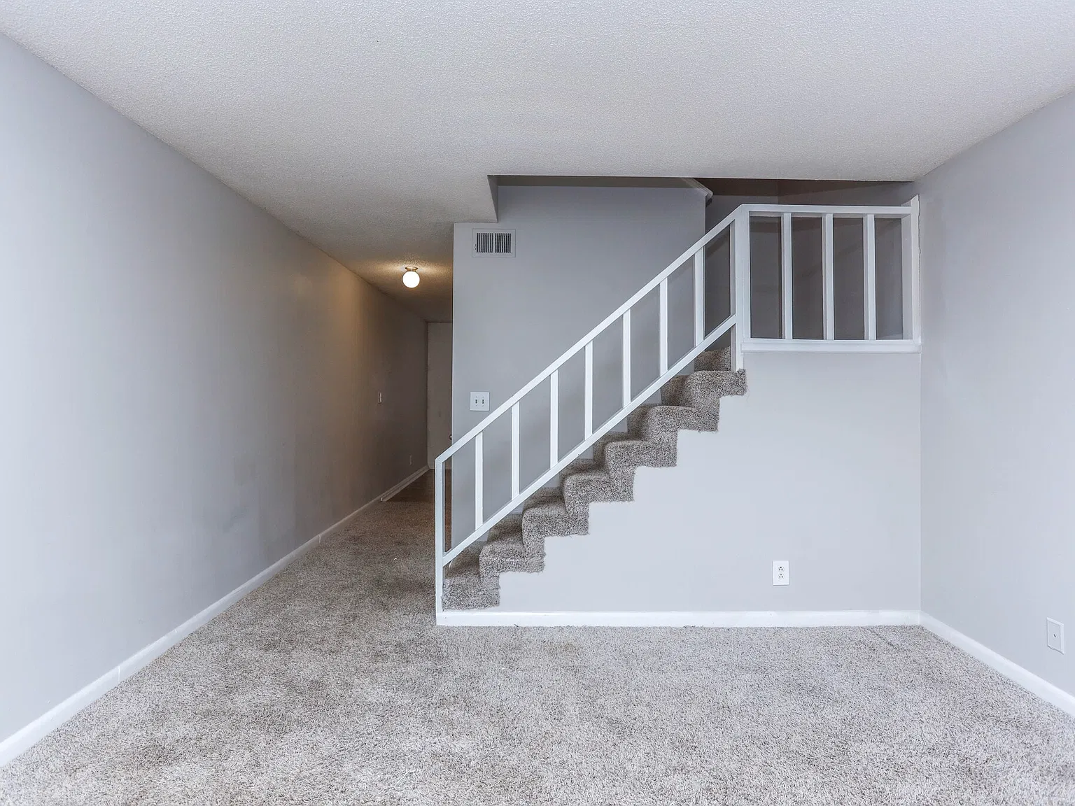 Brookhaven Townhomes — Photo 3
