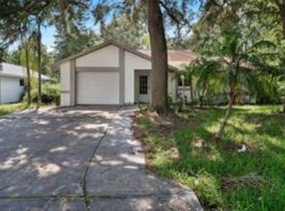 123 Blare Castle Dr, Palm Coast, FL 32137