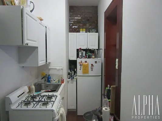 Rented by Alpha Properties NYC I LLC | media 23