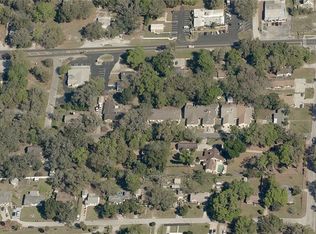 2321 Jobbins Dr, Leesburg, FL 34748