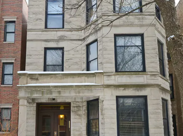 3231 N Seminary Ave #3, Chicago, IL 60657