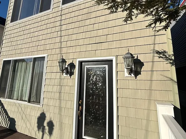 225 Carroll St, Cumberland, MD 21502