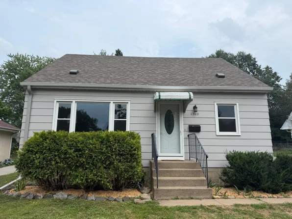 4849 E Upland Crst, Columbia Heights, MN 55421