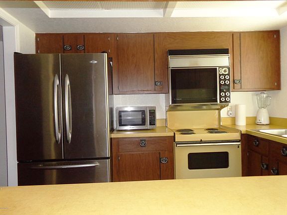 5th image of 1503 E Prince Rd