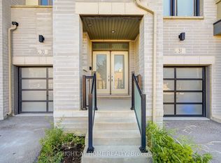 33 John Stocks Way UNIT 3B, Markham, ON L3T 0G1