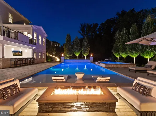 23116 Backcountry Ct, Ashburn, VA 20148