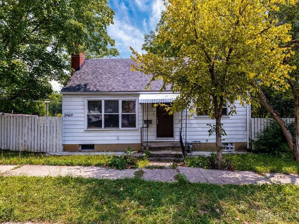 2060 Kensington Dr, Dayton, OH 45406