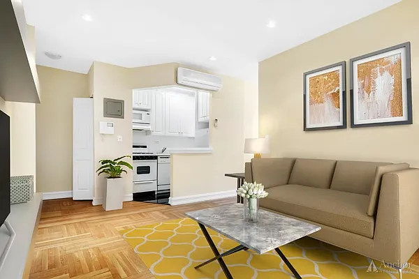 Rented by Anchor Associates | media 21