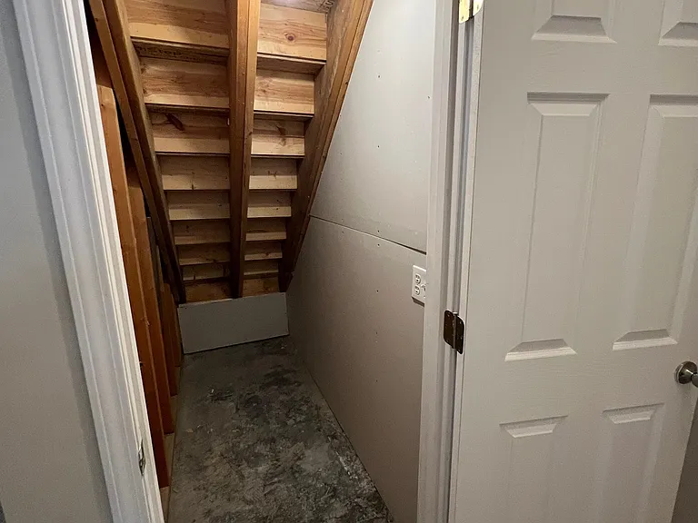 1814 Villa Dr #1 — Photo 8