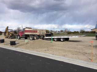 3067 S Dennis Pl, Kennewick, WA 99337