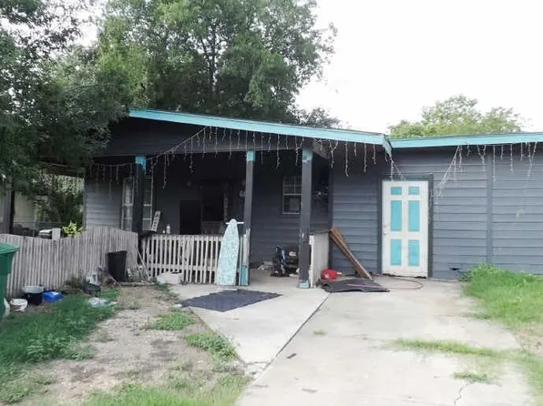 6158 Deer Valley Dr, San Antonio, TX 78242