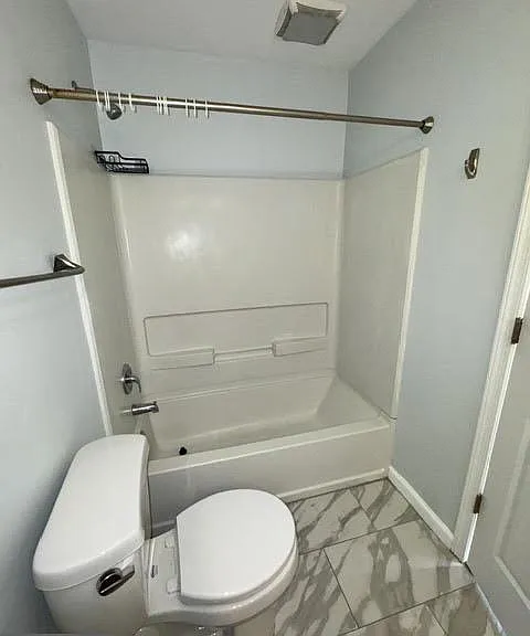 327 S Adams St — Photo 28