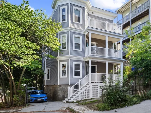 12 Hesston Ter #1, Dorchester, MA 02125