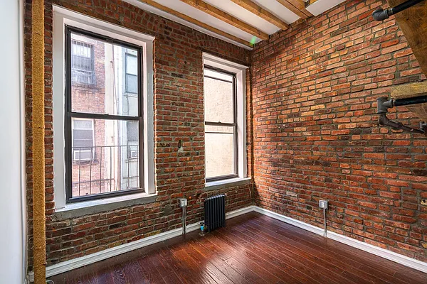 Rented by WRE Group | media 45