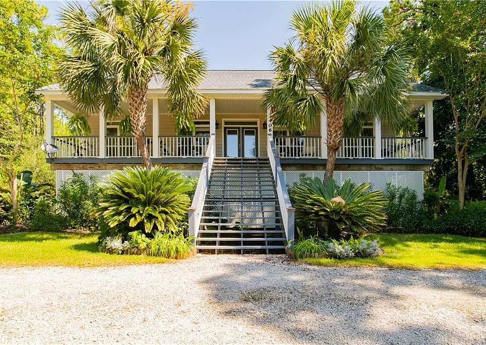 1st image of 406 Bienville Blvd