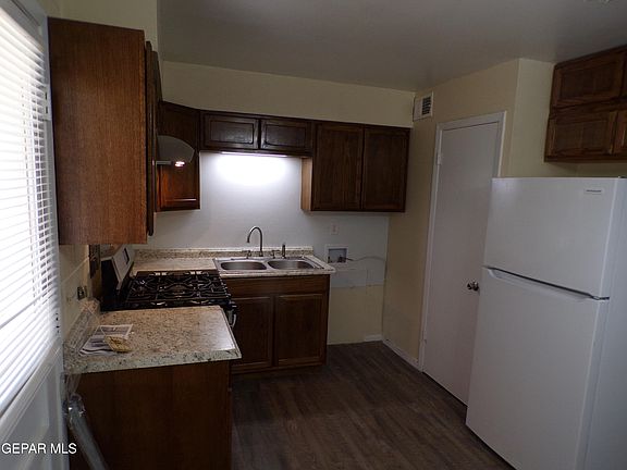 4th image of 4114 Moonlight Ave